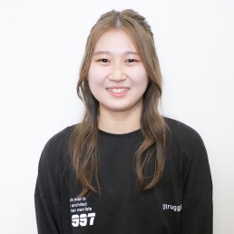 角田 彩香